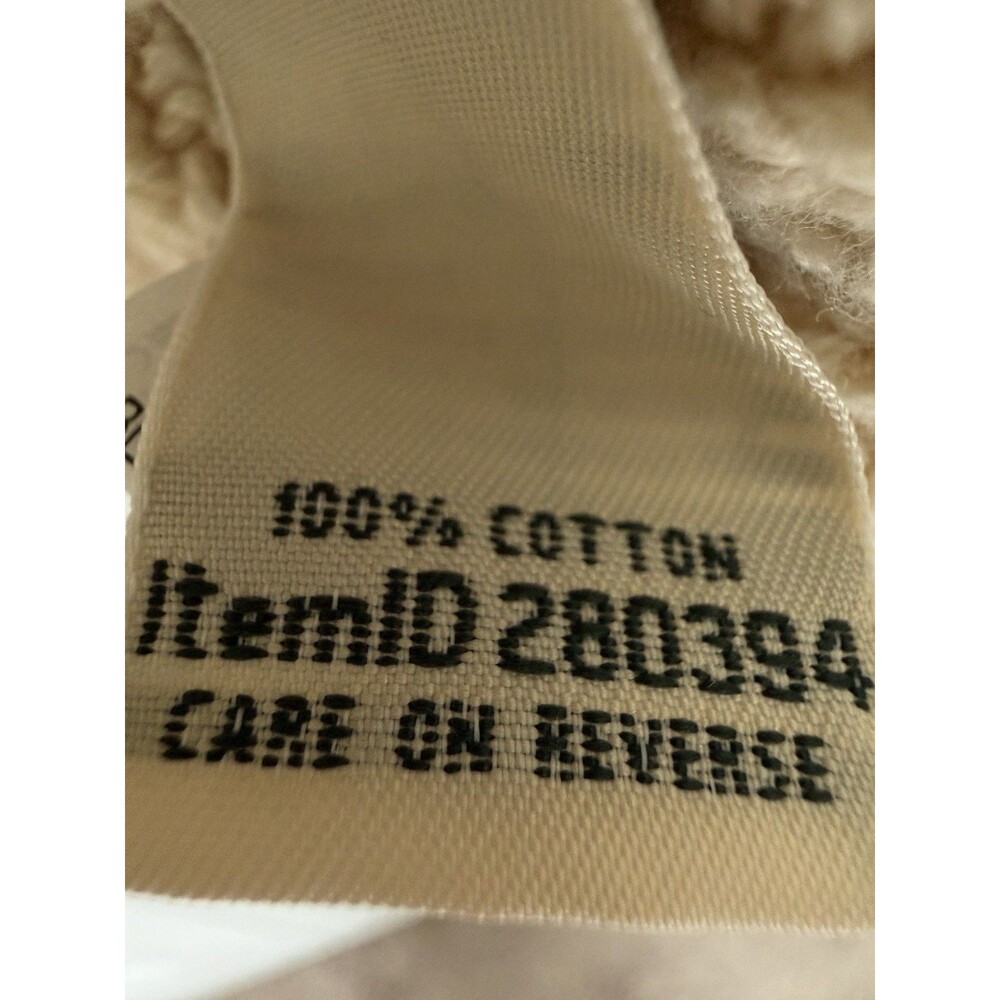 L.L.Bean women’s cream white cotton fisherman sweater medium button shoulder - Picture 4 of 6